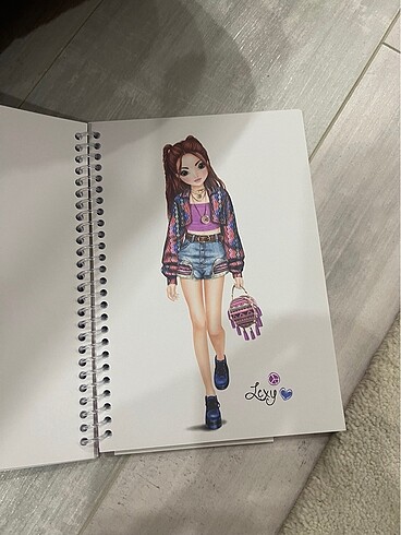 Top model tasarım defteri - Görsel 5