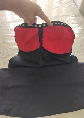 Kırmızı Siyah Drapeli Midi Kadın Mayo - Görsel 5