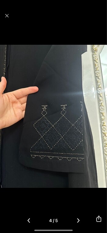 m Beden siyah Renk Altın simli işlemeli Kadın Ferace Siyah