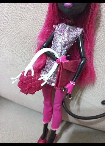  Monster high catty noir