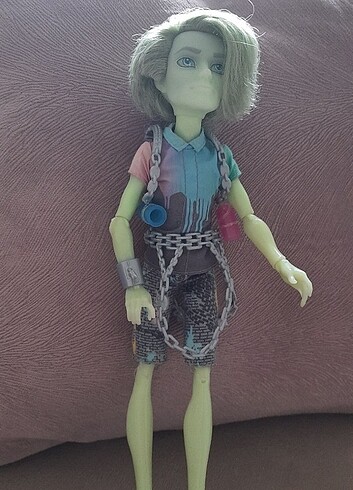  Monster high Porter Geiss
