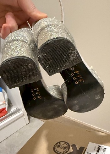 Kelebek Detaylı Beyaz Kız Çocuk Topuklu Ayakkabı - Görsel 4