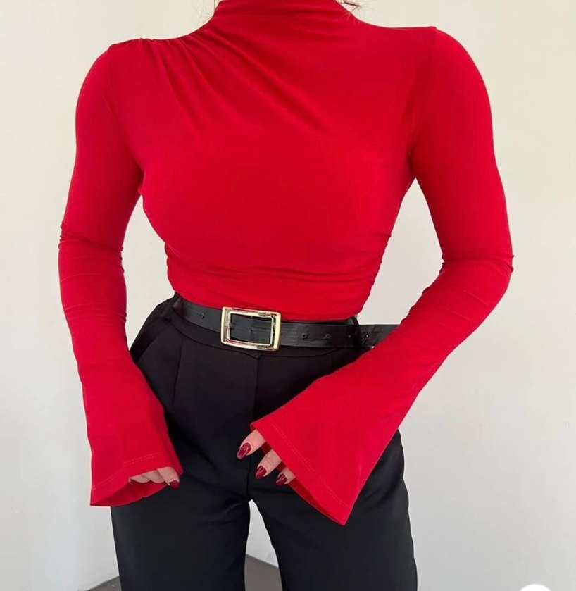 Kemerli Kırmızı Yüksek Yakalı Bluz - Görsel 5