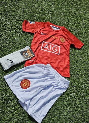 MAN UNİTED 2008 RONALDO ÇOCUK TAKIMI 