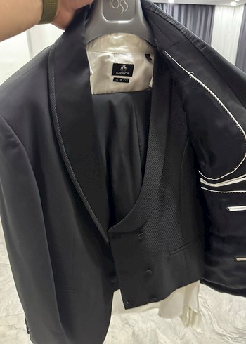 Beyaz Nakışlı Strappy Kollu Tuxedo - Görsel 2