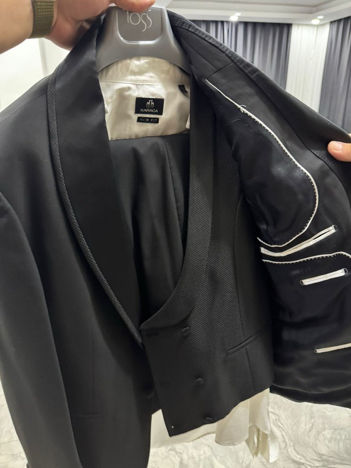 Beyaz Nakışlı Strappy Kollu Tuxedo - Görsel 3