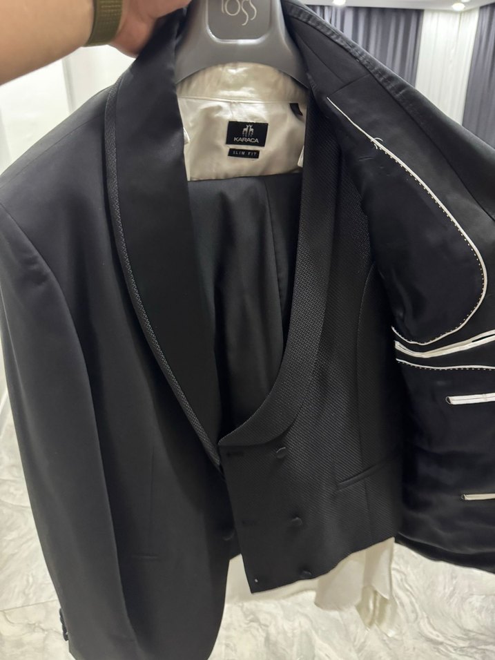 Beyaz Nakışlı Strappy Kollu Tuxedo - Görsel 2