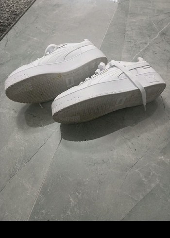 40 Beden Puma Sneaker 40 numara