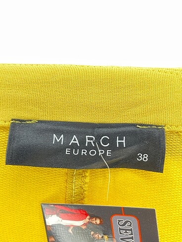 38 Beden sarı Renk Diğer Blazer %70 İndirimli.