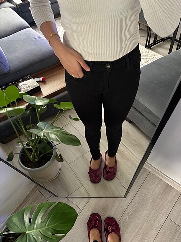 LTB Siyah dar paça kot pantolon