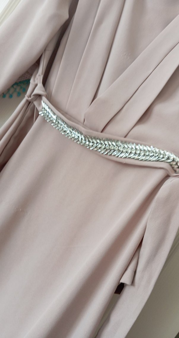 Bej Uzun Drapeli Kadın Elbise - Görsel 3