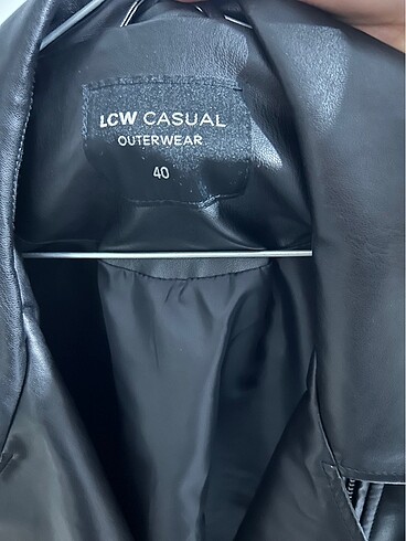 40 Beden Lcw LC waikiki deri ceket