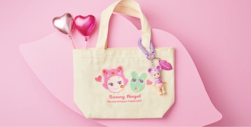 Sonny Angel Kiss Kiss Tote Bag