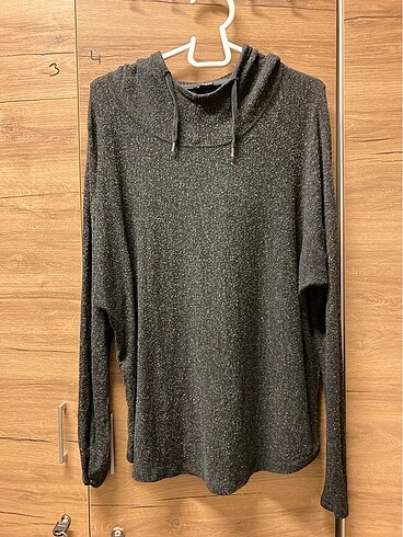 Triko sweatshirt