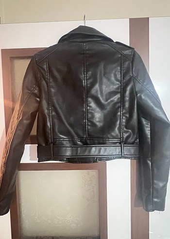 Pull and Bear Kemerli Siyah Mini Biker Deri Ceket