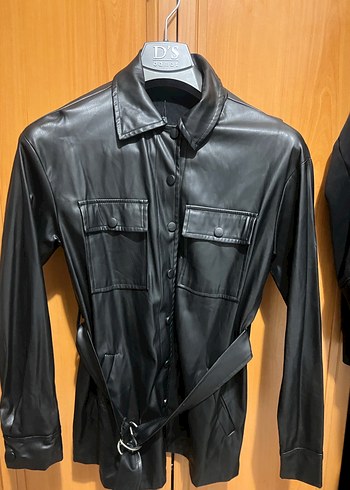 Kemerli Siyah Deri Kadın Ceket - Görsel 2