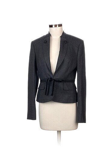 ipekyol Blazer %70 İndirimli.