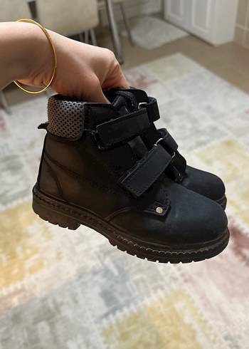 Siyah Yılan Desenli erkek çocuk botu 28 numara Polaris - Görsel 3