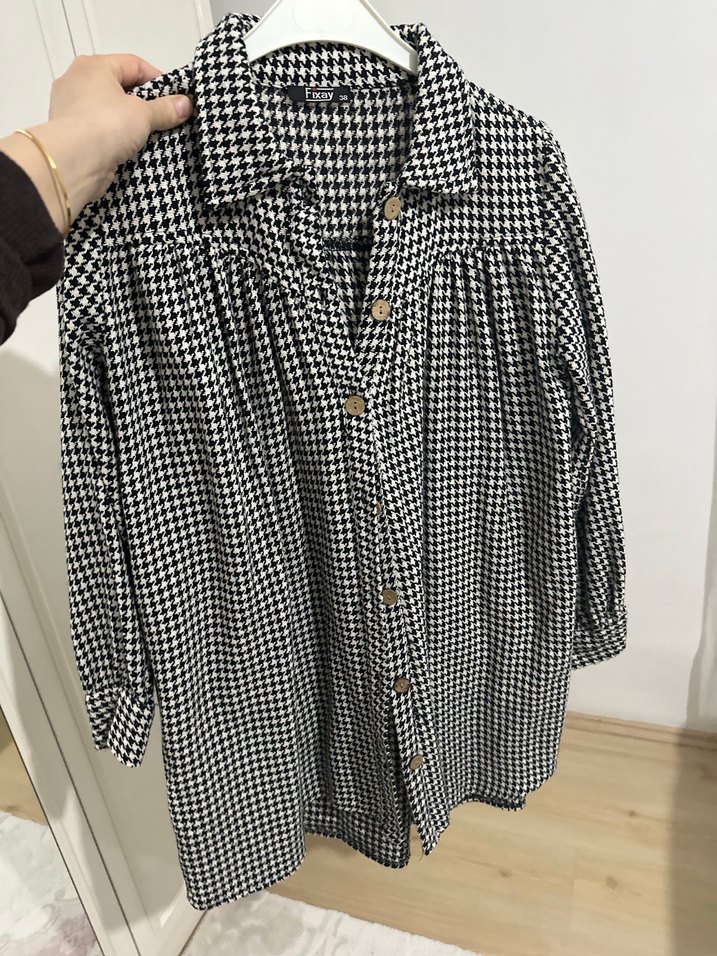 Kadın Gri Kareli Düğmeli Midi Tunik - Görsel 2