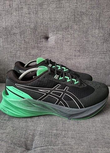 Asics Novablast3 44nm