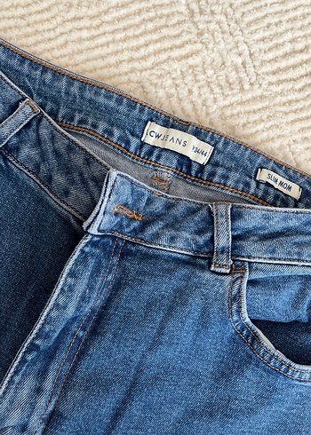 LC Waikiki Likralı Kadın Kot Pantolon Mom Jean
