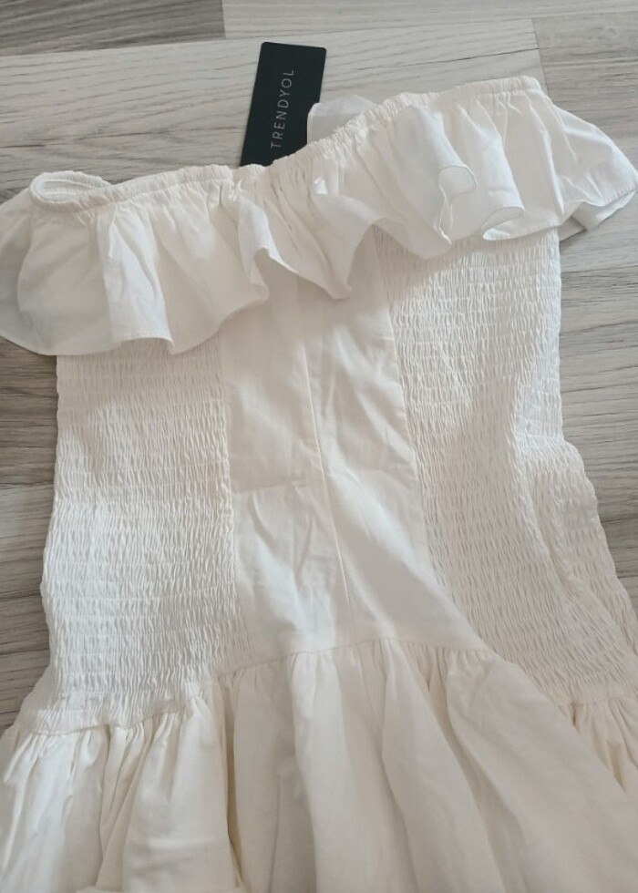 Beyaz elbise - Görsel 4