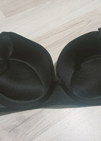 Minimalist Siyah Goth Sütyen - Görsel 2