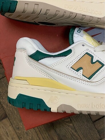 37 Beden NEW BALANCE 550
