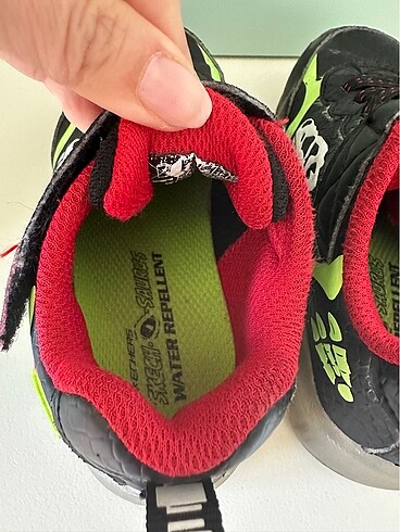 26 Beden Skechers Işıklı Ayakkabı