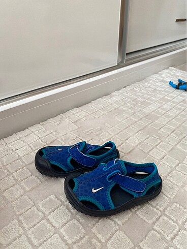 Nike sandalet