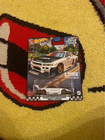 lbwk nisaan skyline r34