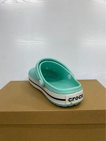 36 Beden Crocs