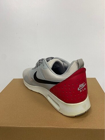 39 Beden Nike tavas
