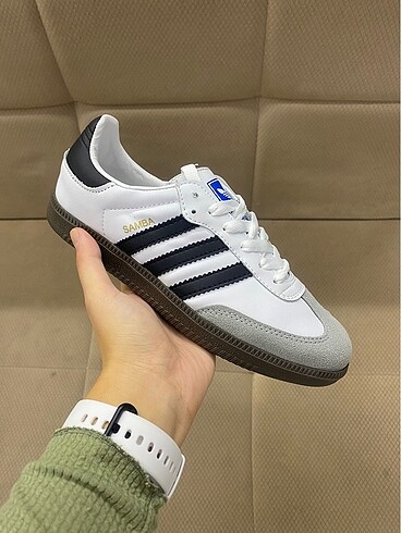 Adidas Samba