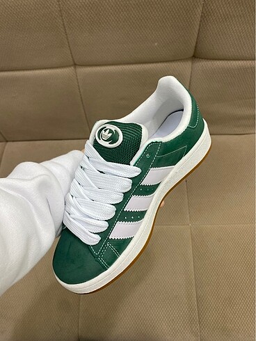 Adidas Kampüs