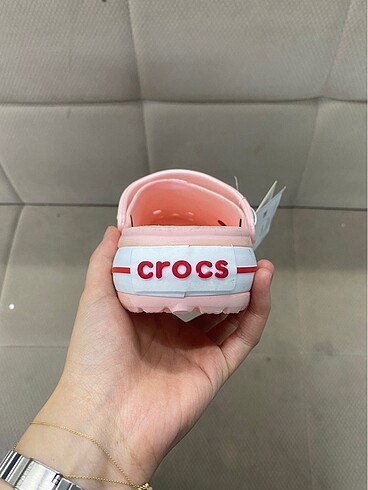 37 Beden Crocs