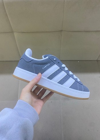 Adidas 38