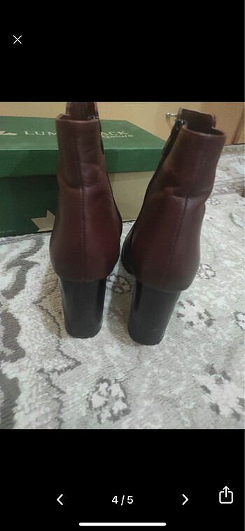 Derimod bordo bot
