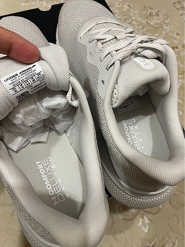 Under Armour Hovr serisi spor ayakkabı - Görsel 7