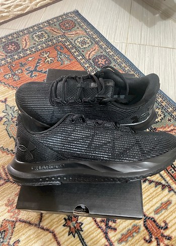 Under Armour charged kadın spor ayakkabı - Görsel 4