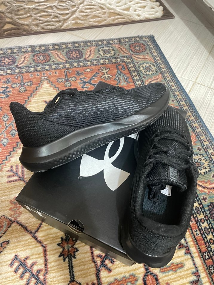 Under Armour charged kadın spor ayakkabı - Görsel 3