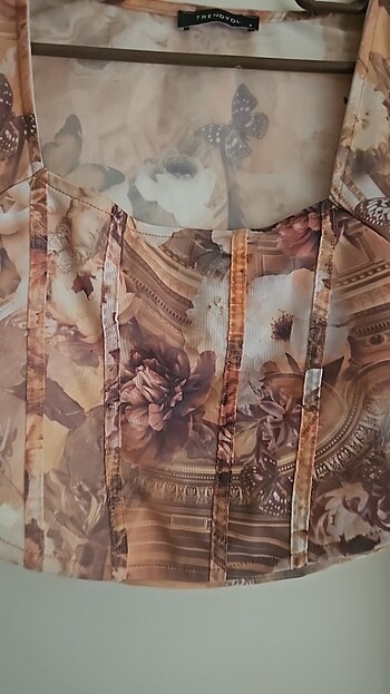 Trendyol & Milla Crop üst