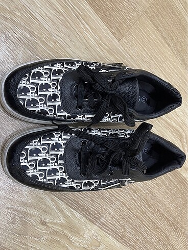 Dior spor ayakkabı