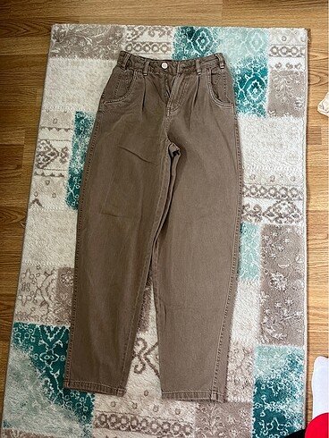 32 Beden Bershka mom jean