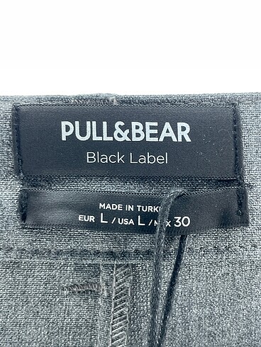 l Beden gri Renk Pull and Bear Kumaş Pantolon %70 İndirimli.