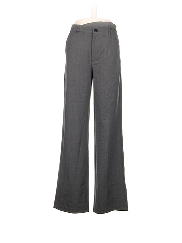 Pull and Bear Kumaş Pantolon %70 İndirimli.