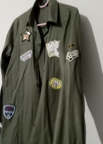 s Beden haki kadın Street Wear Rozetli Gömlek