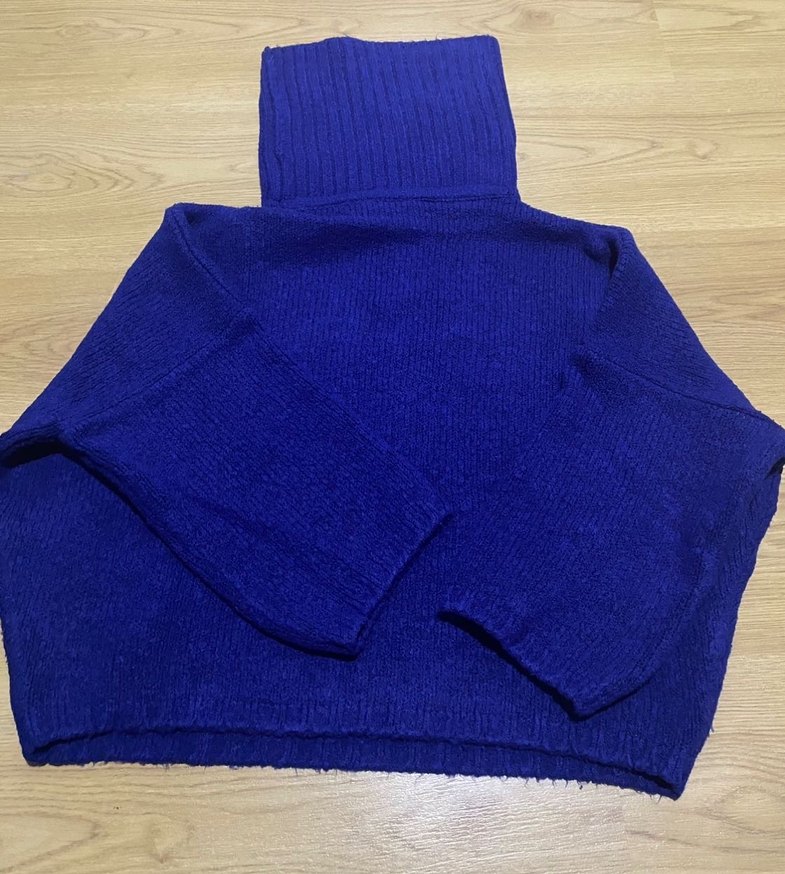 Kadın Mavi Boğazlı Triko Kazak - Görsel 2