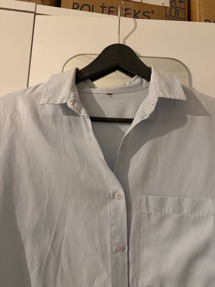 Düğmeli Beyaz Keten Kadın Gömlek - Görsel 3