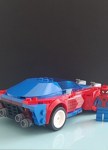 Beden Renk Spiderman ve Arabası